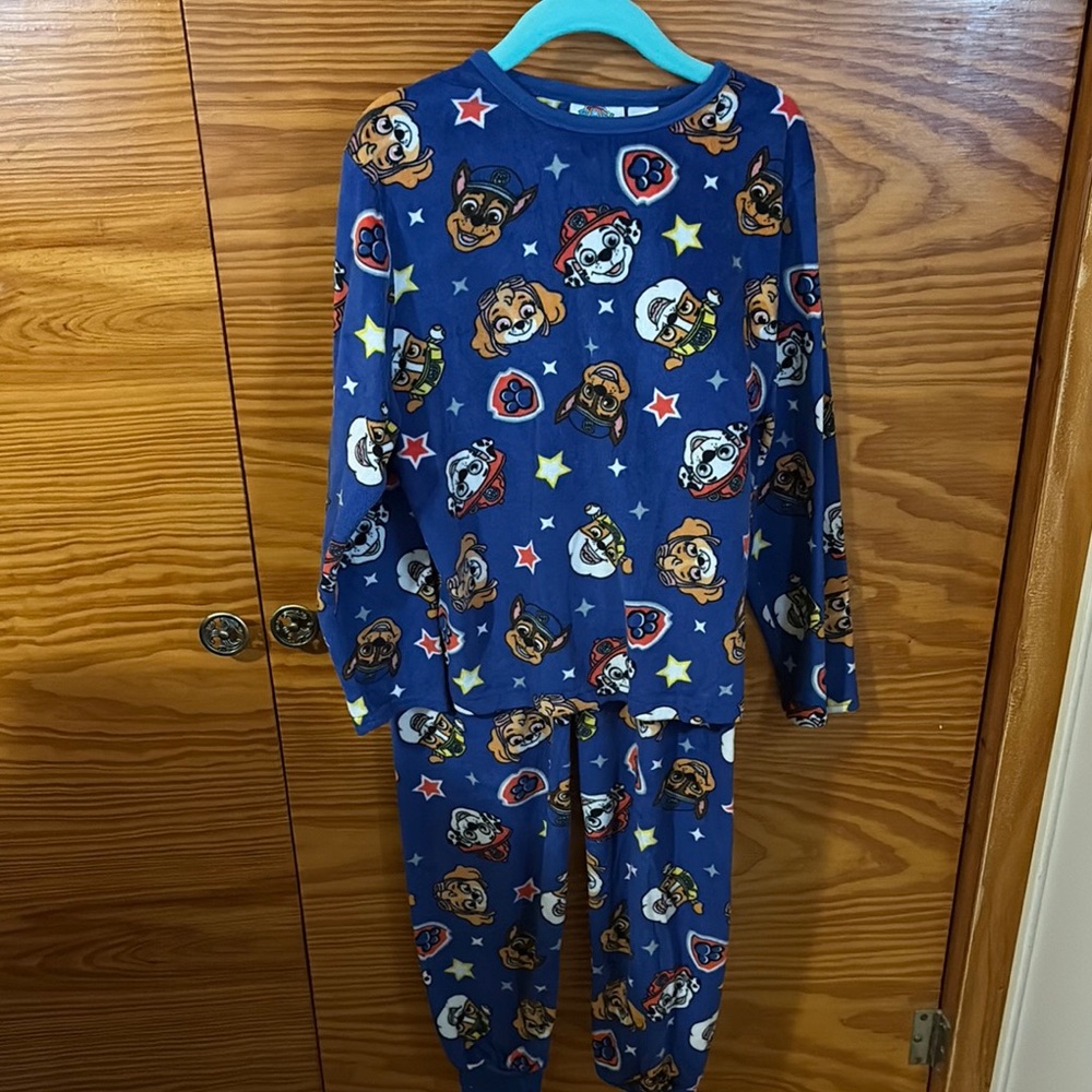 Nickelodeon Blue and Red Pajama Set for Cozy Nights